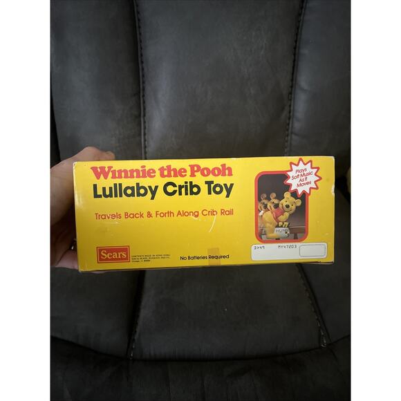 1982 Sears Winnie The Pooh Lullaby Crib Toy Musical Wind Up - Picture 5 of 7